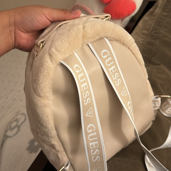GUESS faux fur Tan mini backpack - Picture 5 of 8